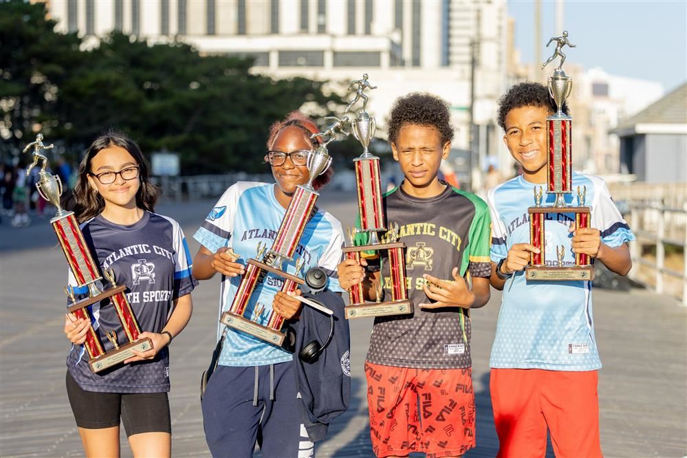 Cross-Country District Championships Pulls Winners from Richmond Avenue School, Sovereign Avenue School and Uptown Complex